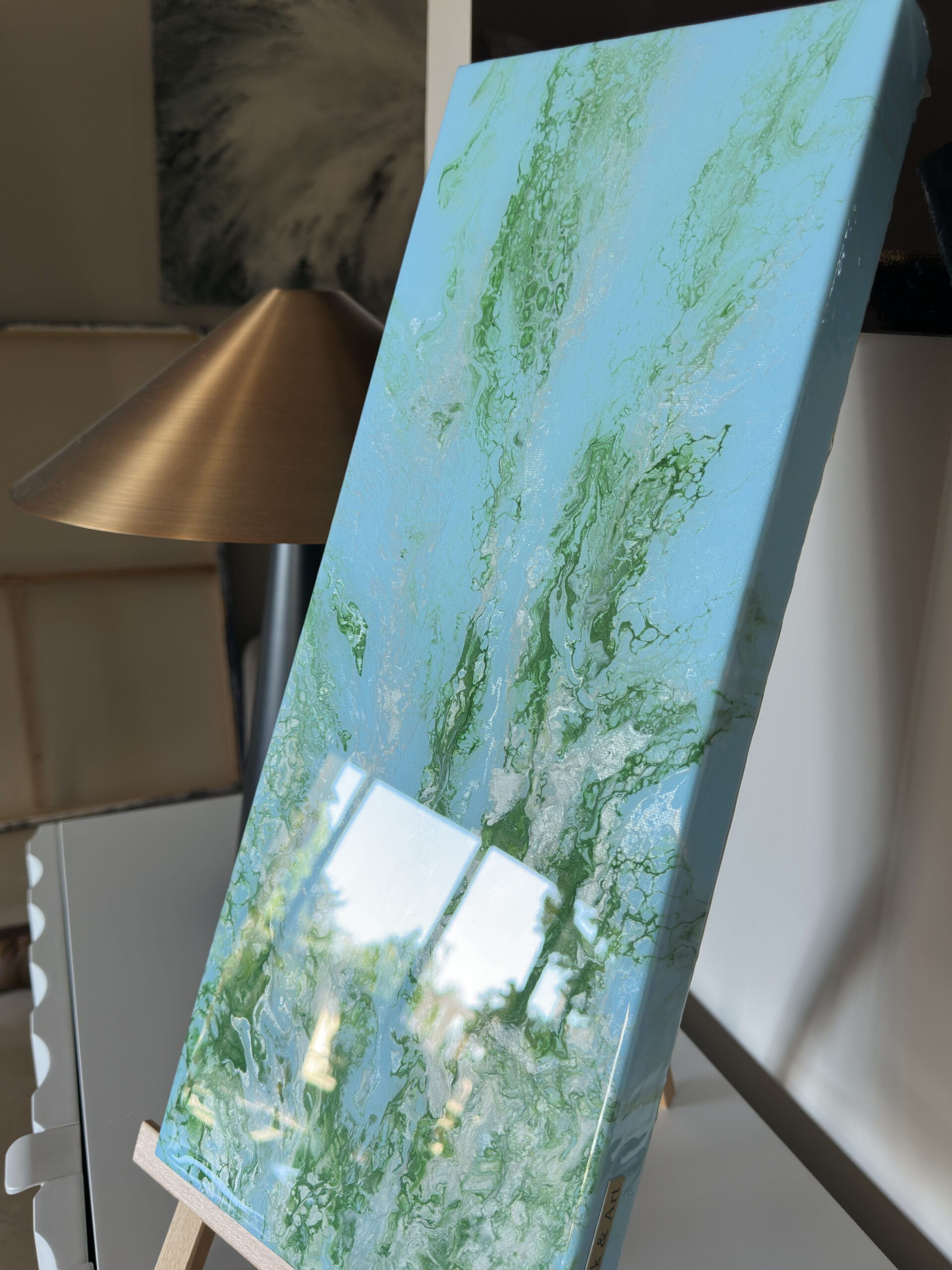 image-26-05-25-02-04